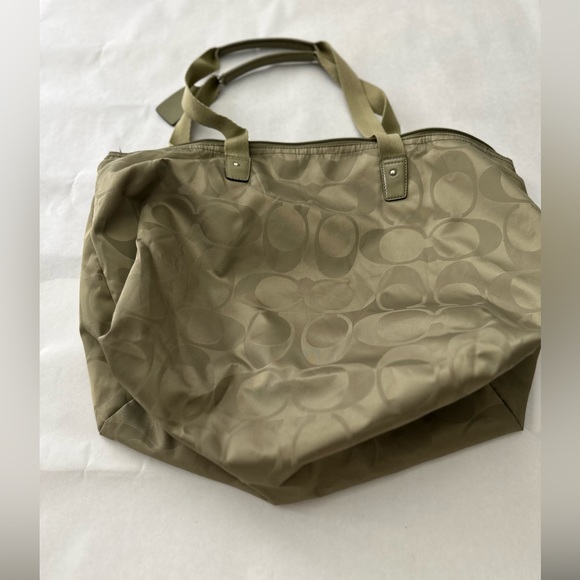 COACH Weekender Tote with Snapable Insert Bag - Picture 4 of 6